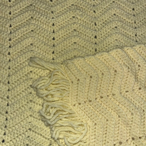 Knitted Blanket Yellow